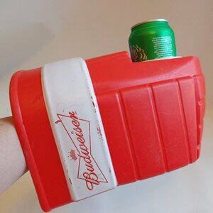 FUN BUDWEISER CUP HOLDER Molded Plastic Glove Beer Holder KING OF BEERS